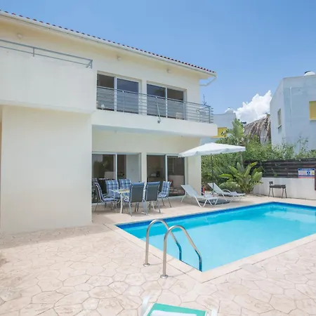 度假居 Wunderschoene Ferienvilla In Strandnaehe 普罗塔拉斯